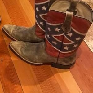 Meet your Posher, Ajay